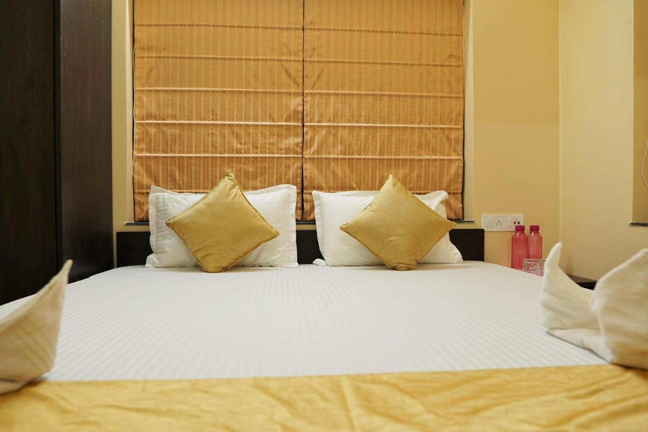 Rama Golden Root New Town Hotel Calcutta Eksteriør billede