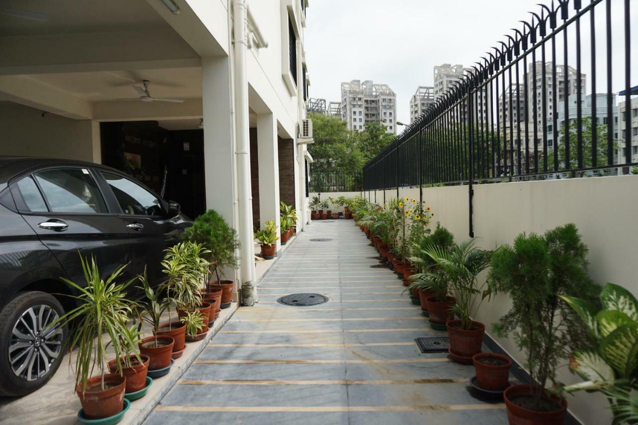 Rama Golden Root New Town Hotel Calcutta Eksteriør billede